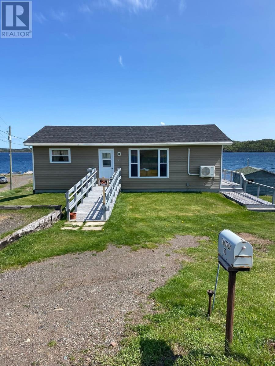 21 Main St, Peterview, NL A0H 1Y0