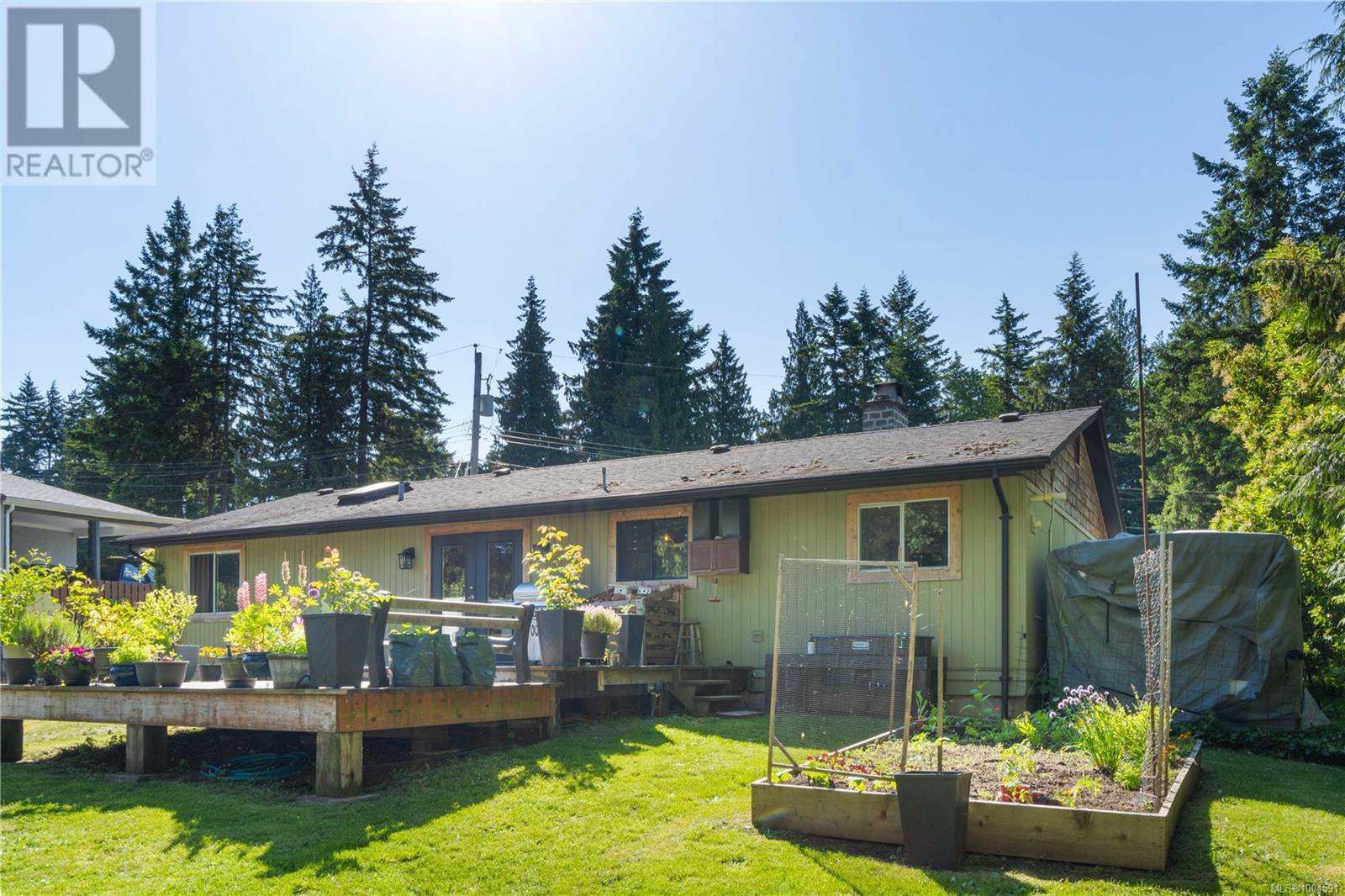 5733 Amsterdam Cres, Nanaimo, BC V9T 2M8