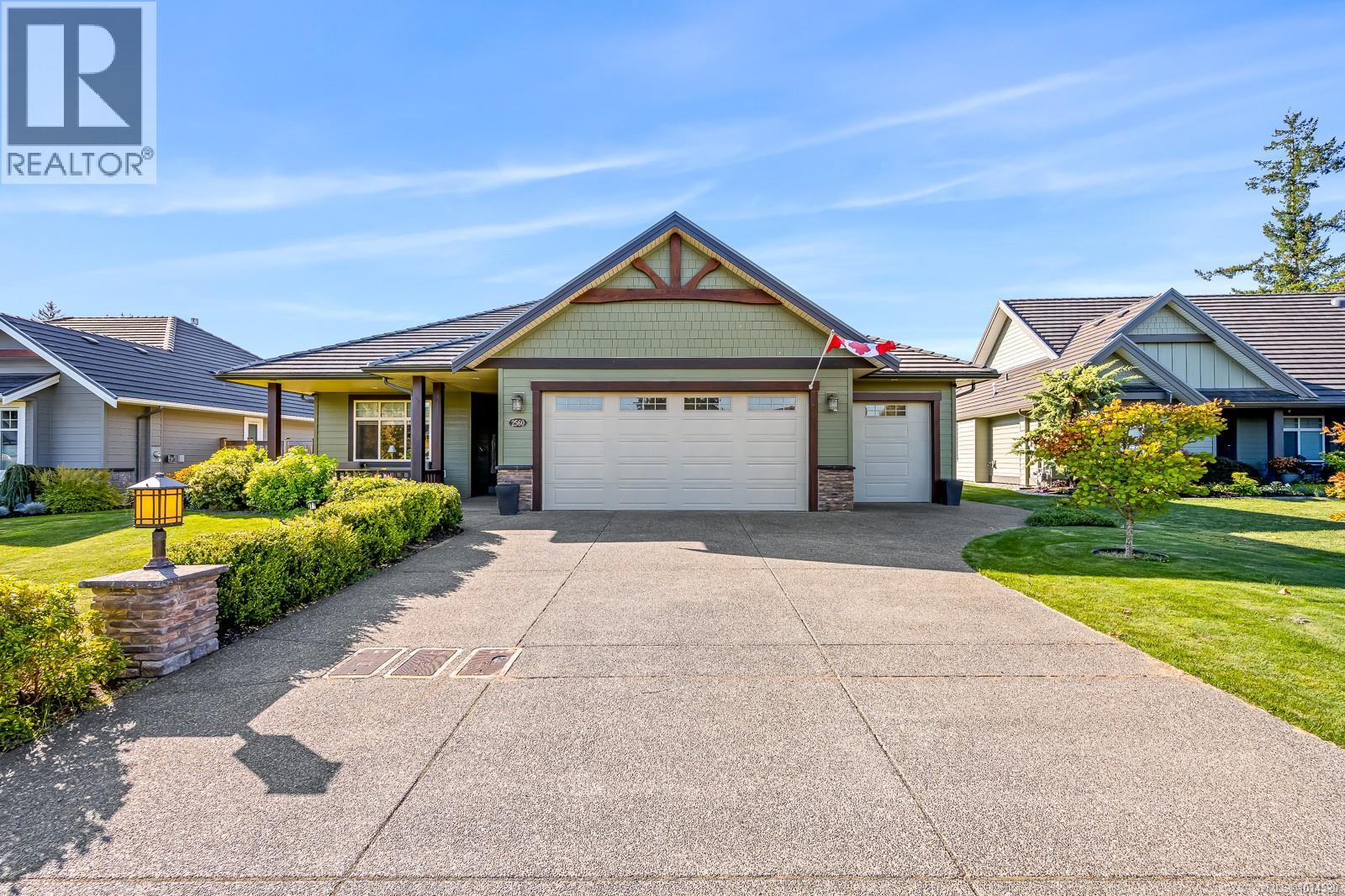 2560 Sheffield Cres, Courtenay, BC V9N 0E4