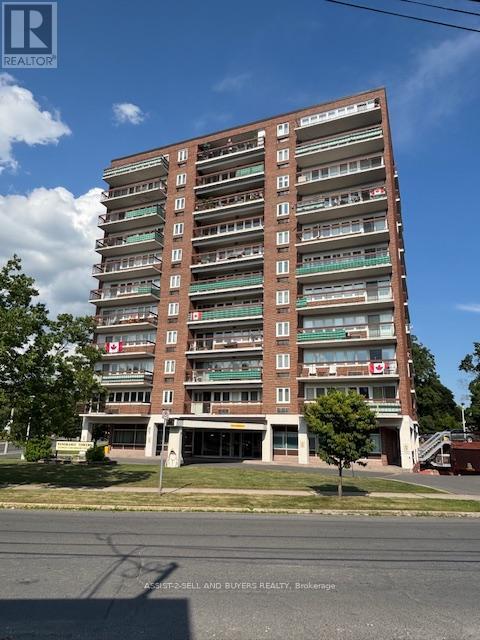 708 308 Second St E, Cornwall, ON K6H 1Z1