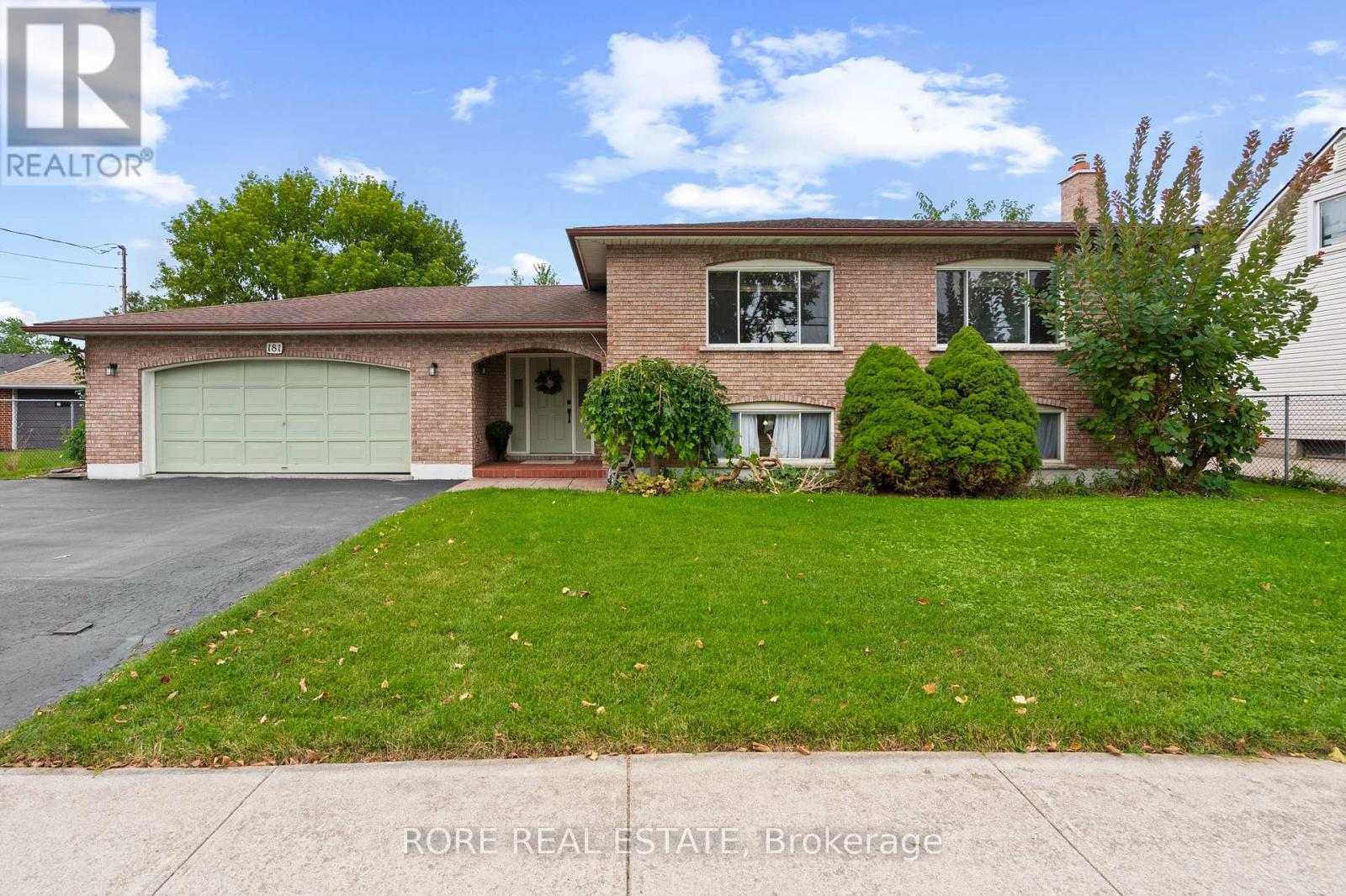 181 Gilmore Rd, Fort Erie, ON L2A 2M2