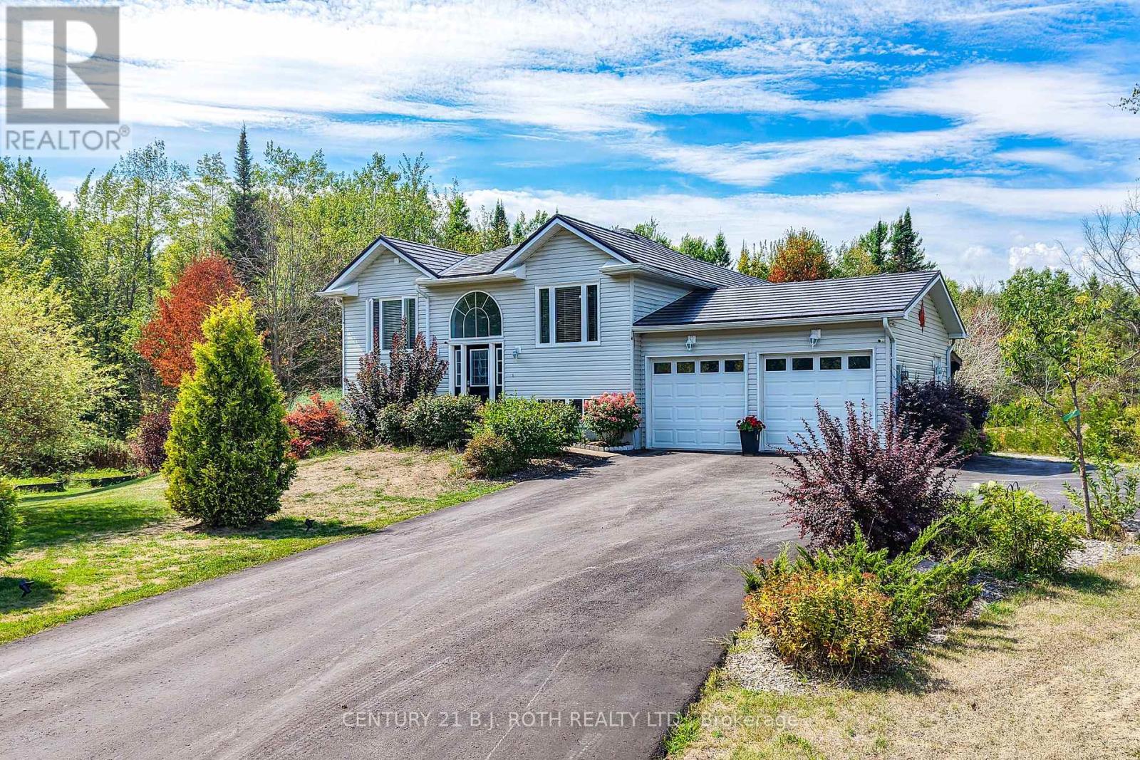 7576 Cronk Side Rd, Ramara, ON L0K 2B0