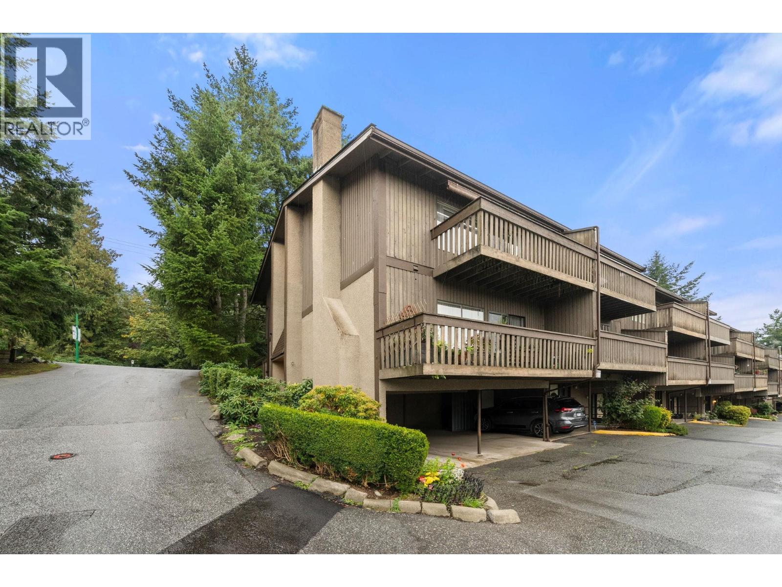 1131 Lillooet Rd, North Vancouver, BC V7J 2H7