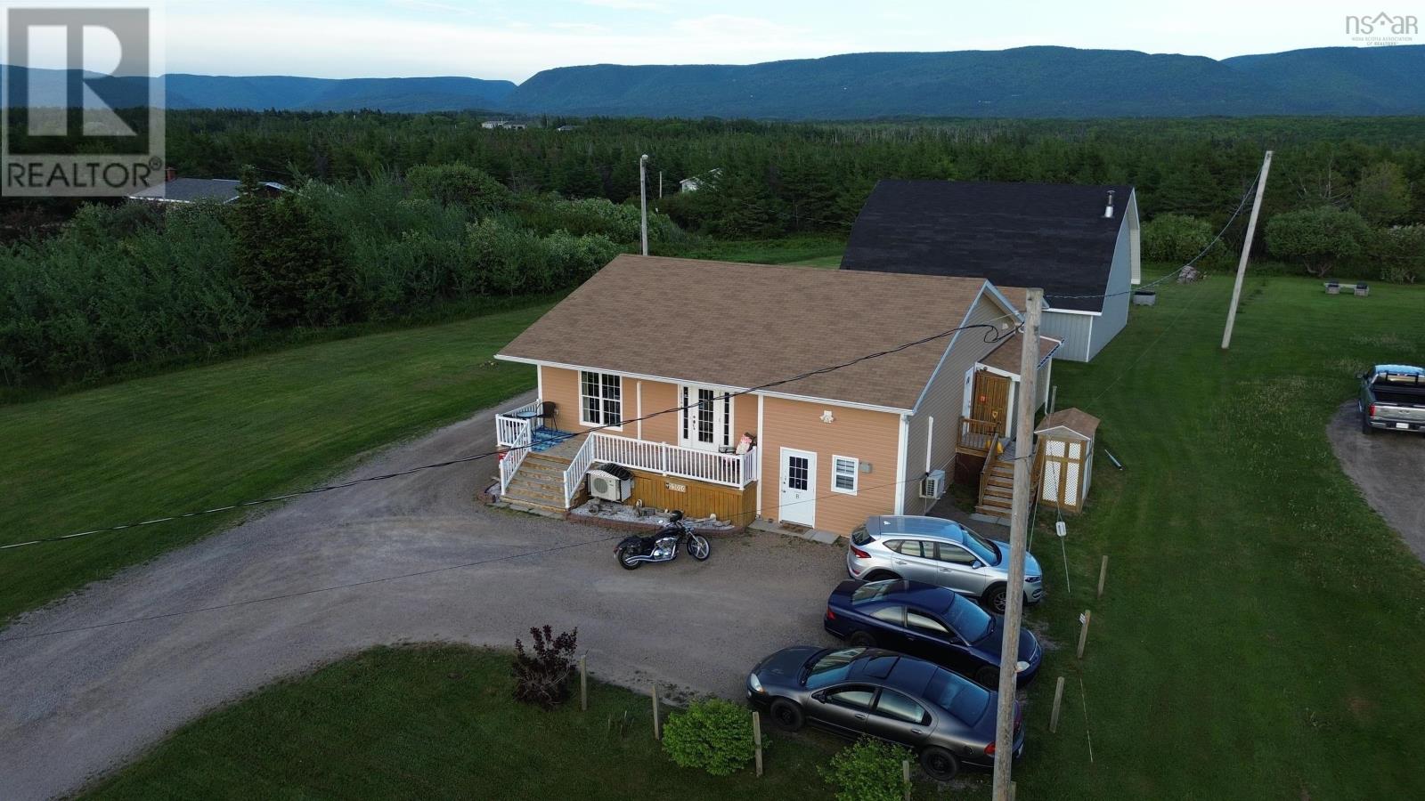 15010 Cabot Trl, Chticamp, NS B0E 1H0