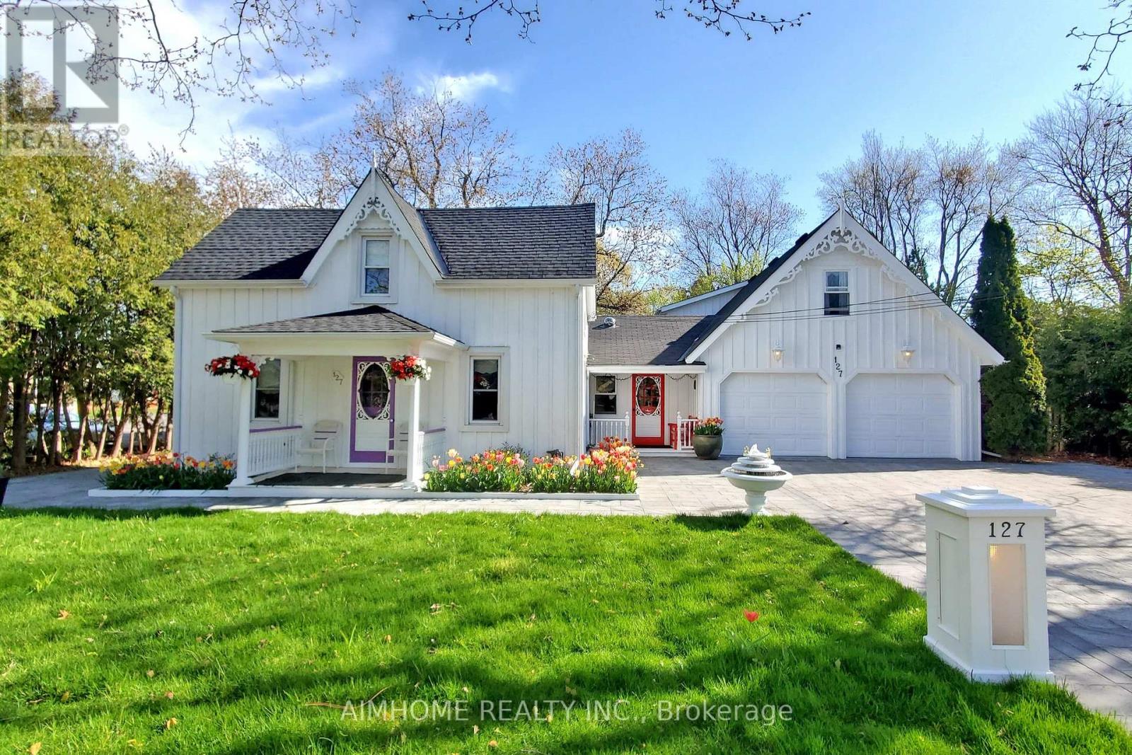 127 Mary St, Niagara-on-the-lake Town, ON L0S 1J0