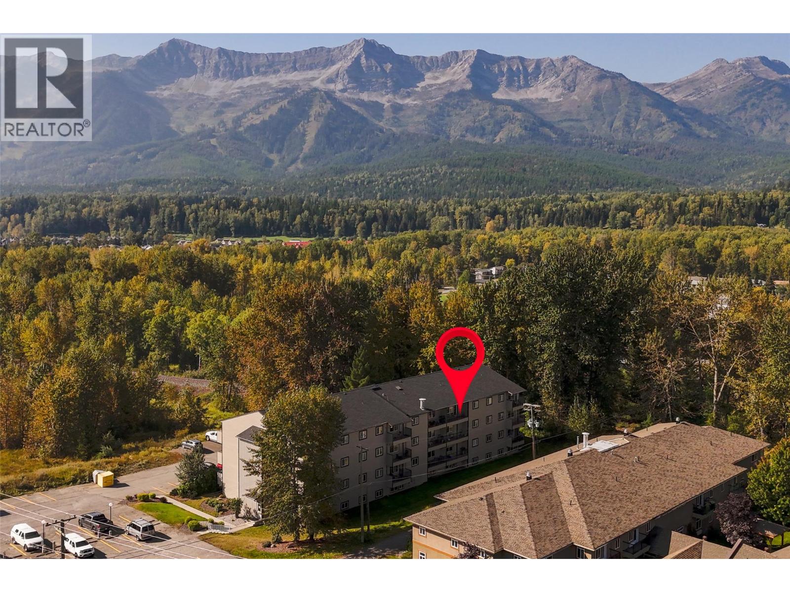 65 Cokato Road Unit 407, Fernie, BC V0B 1M4