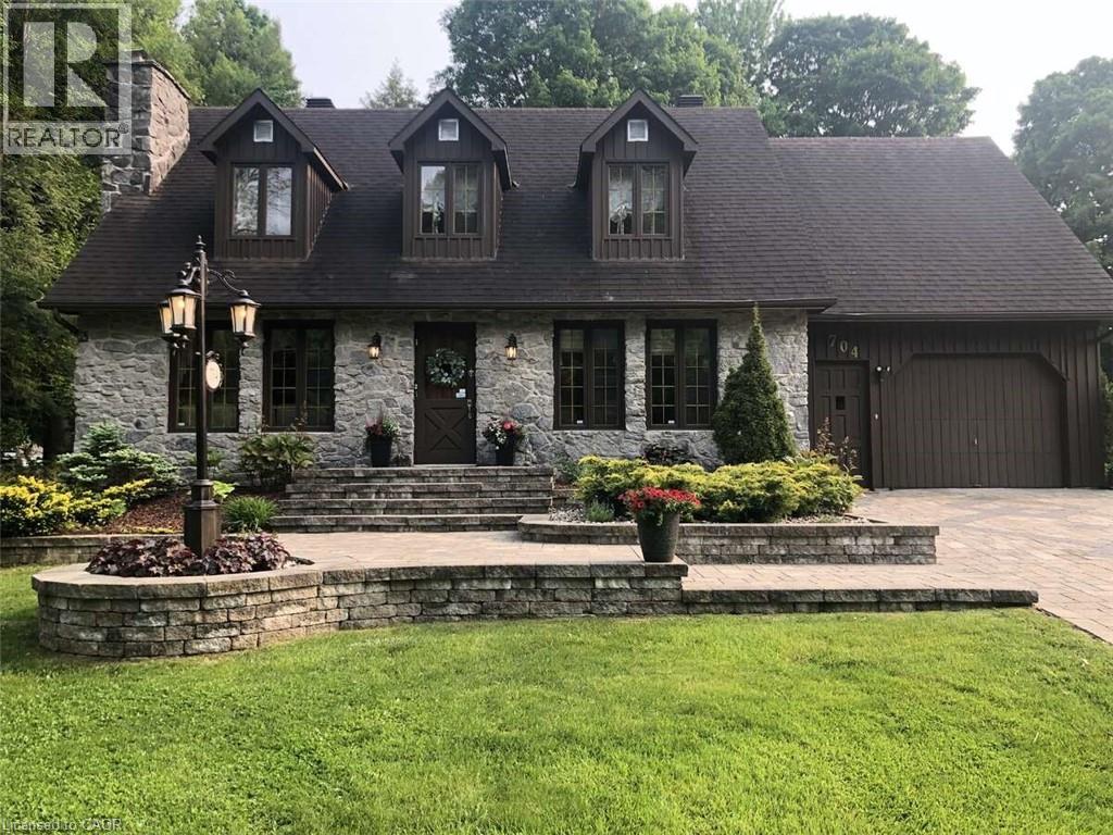 704 Pattee Rd, Hawkesbury, ON K6A 2R2