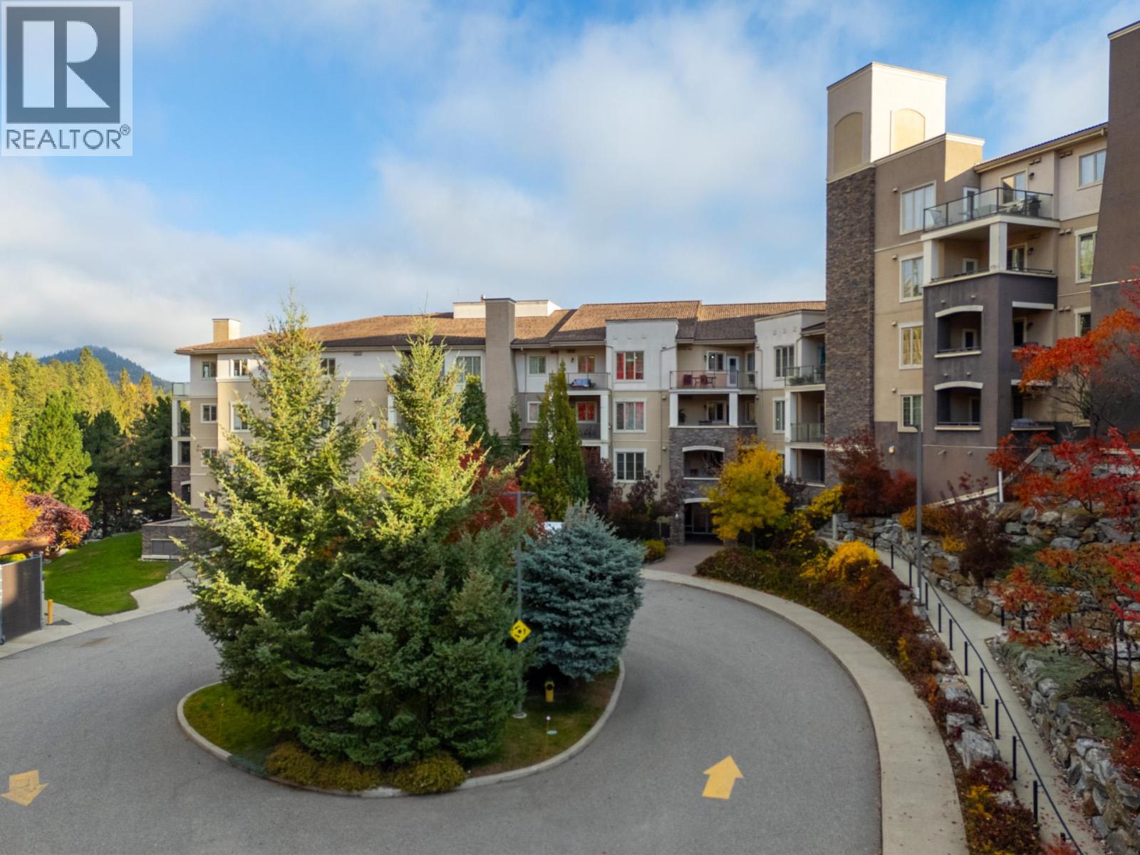 1875 Country Club Drive Unit 1405, Kelowna, BC V1V 2W7