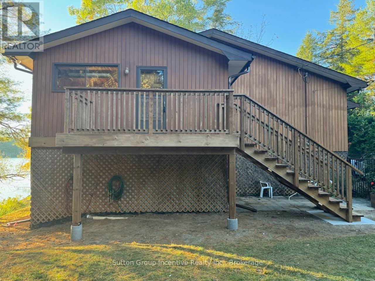 1017 Goldfinch Ct, Gravenhurst, ON P0E 1N0