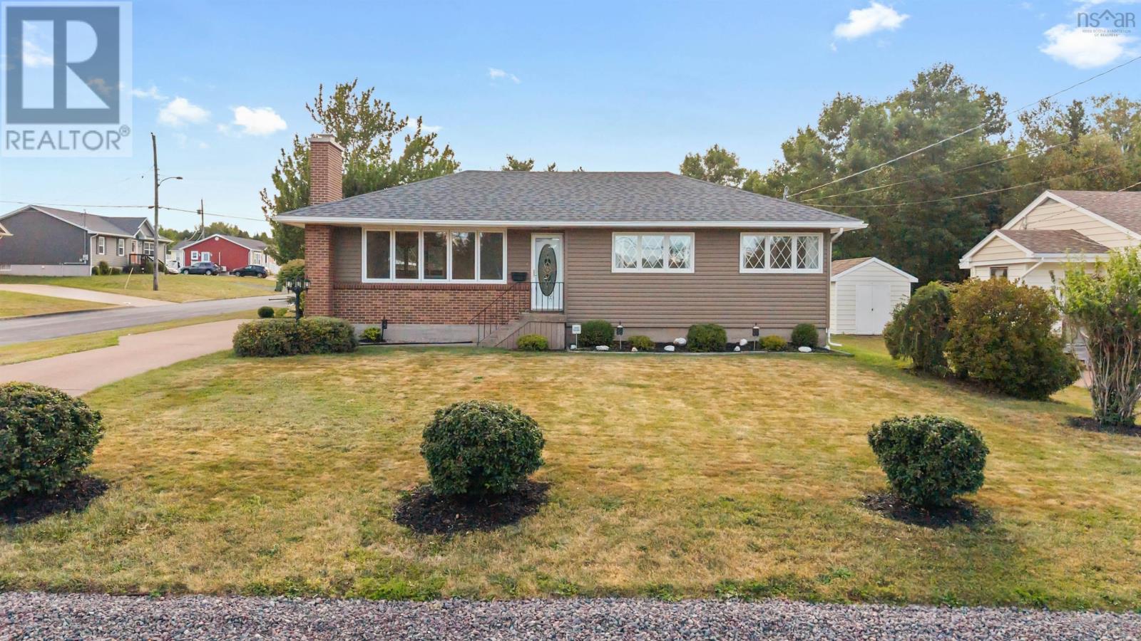 604 Abercrombie Rd, New Glasgow, NS B2H 1L5