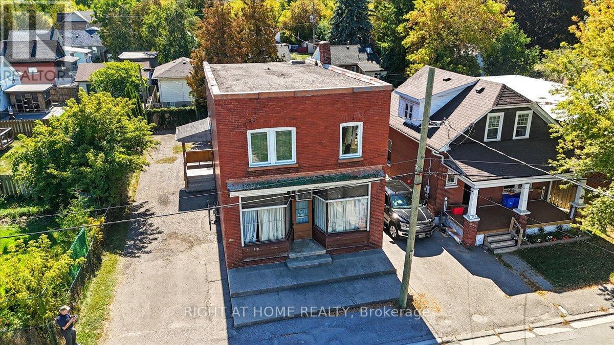 183 Olive Ave, Oshawa, ON L1H 2P2
