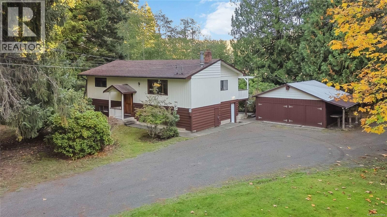 3384 Otter Point Rd, Sooke, BC V9Z 0J9