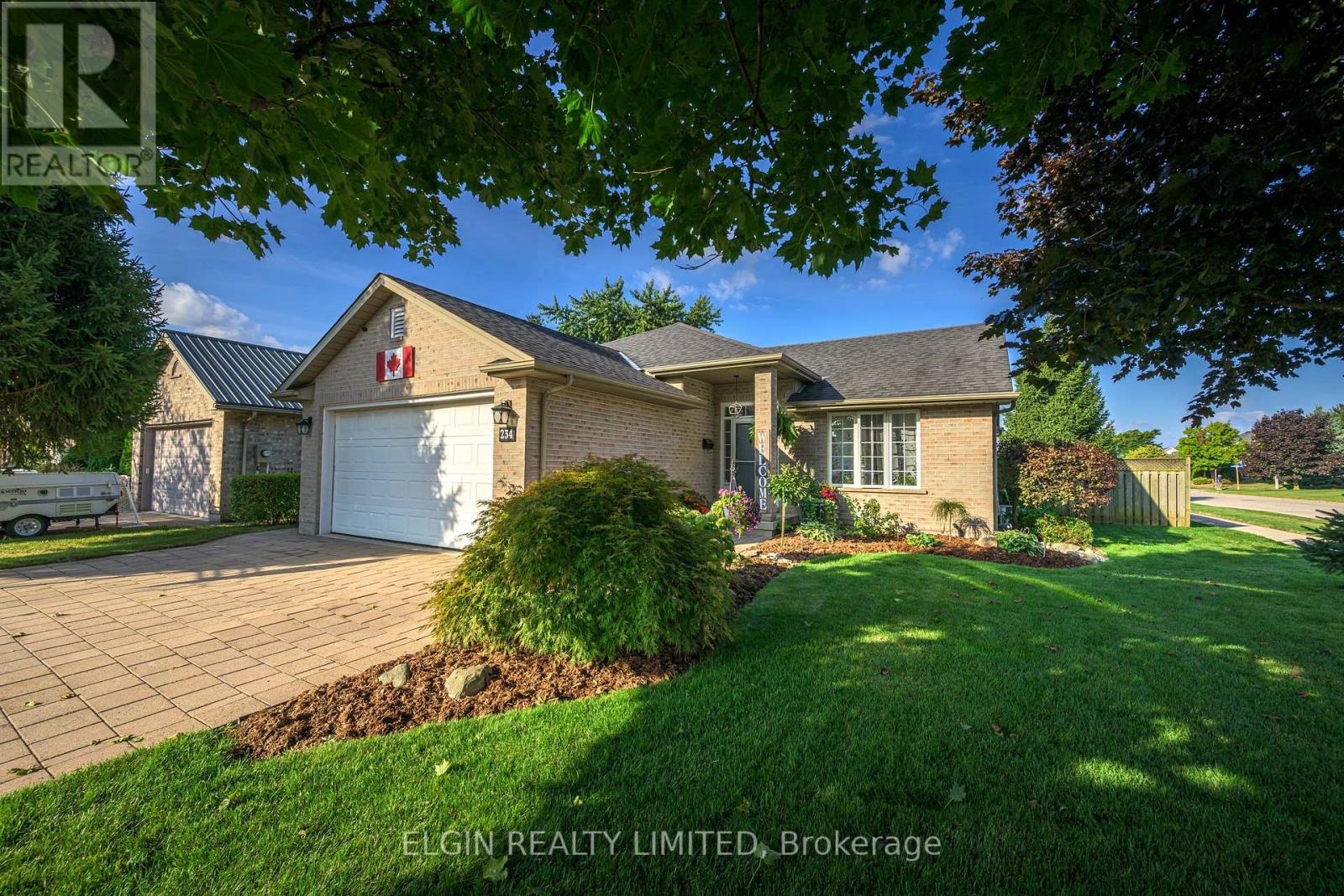 234 Kettle Creek Dr, Central Elgin, ON N0L 1B0
