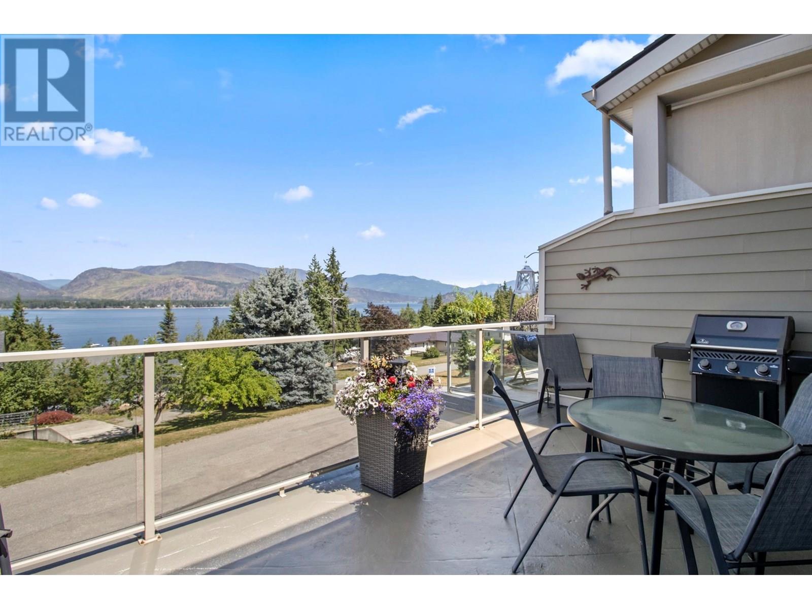 2802 Henstridge Road Unit 9, Sorrento, BC V0E 2W0