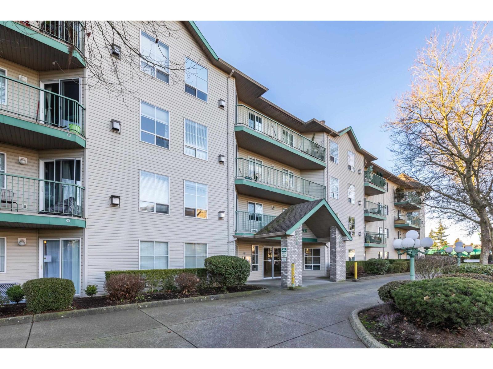 2435 Center Avenue Unit 209, Abbotsford, BC V2T 2N4