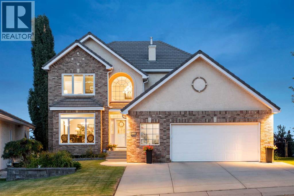 22 Hamptons Hts NW, Calgary, AB T3A 5A9