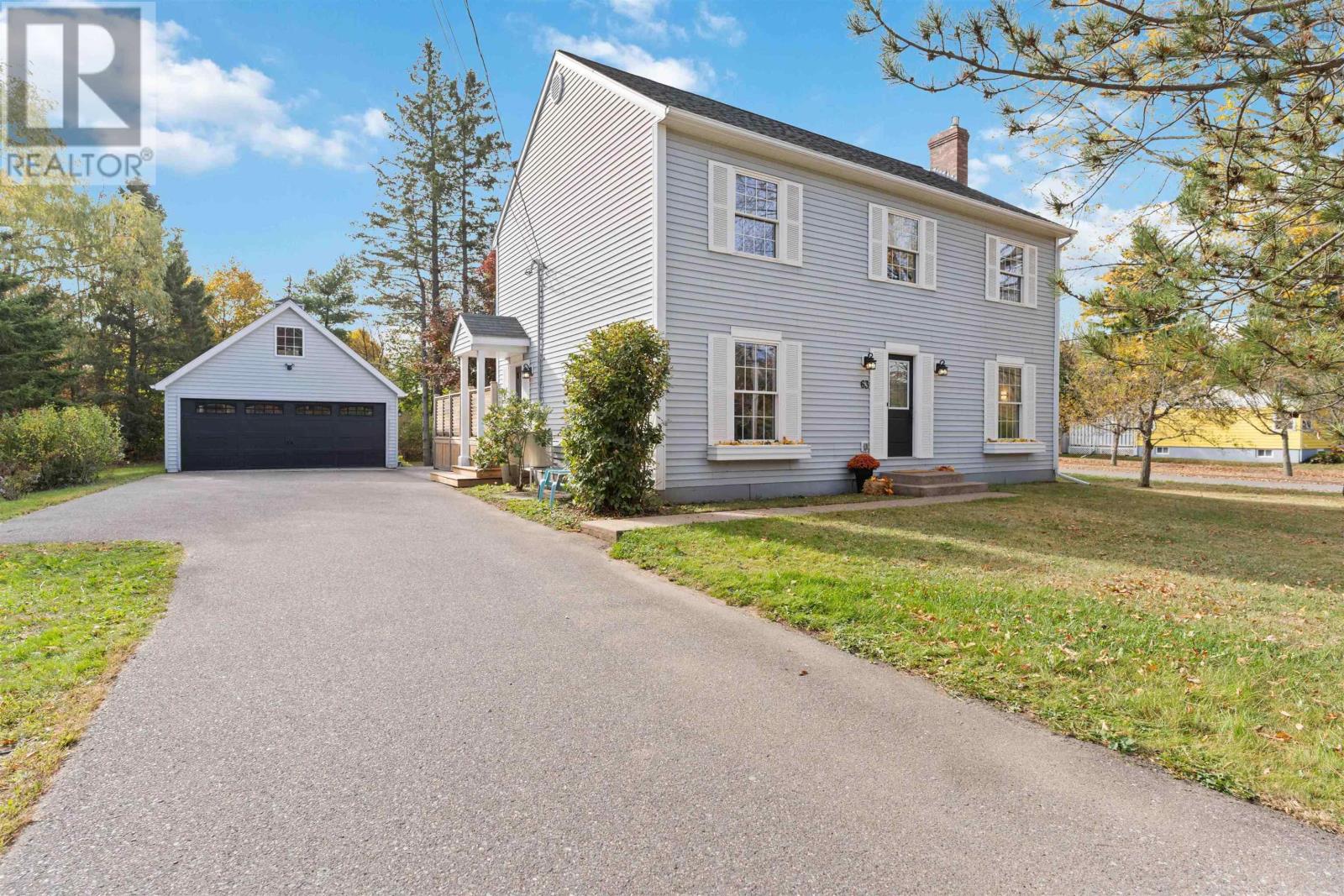 63 Main St, Wolfville, NS B4P 1B8