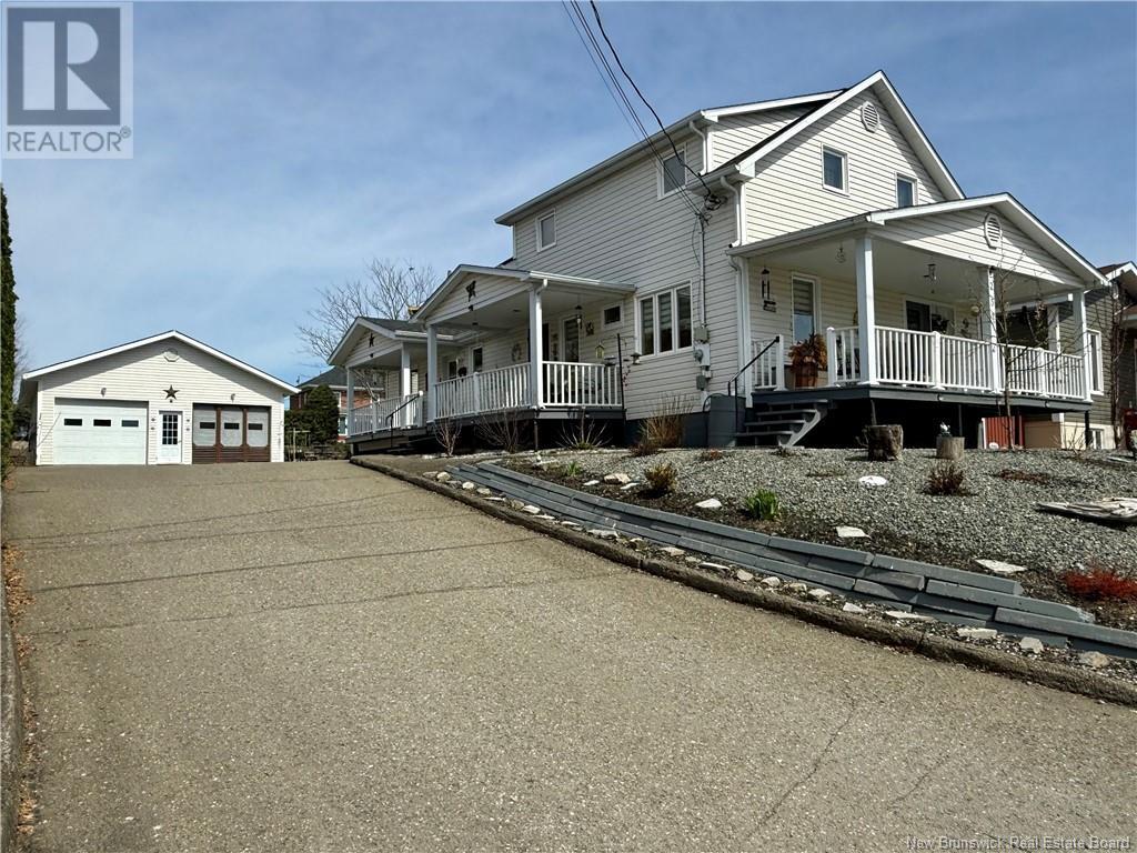 254 Basin St, Grand-saultgrand Falls, NB E3Z 2J3