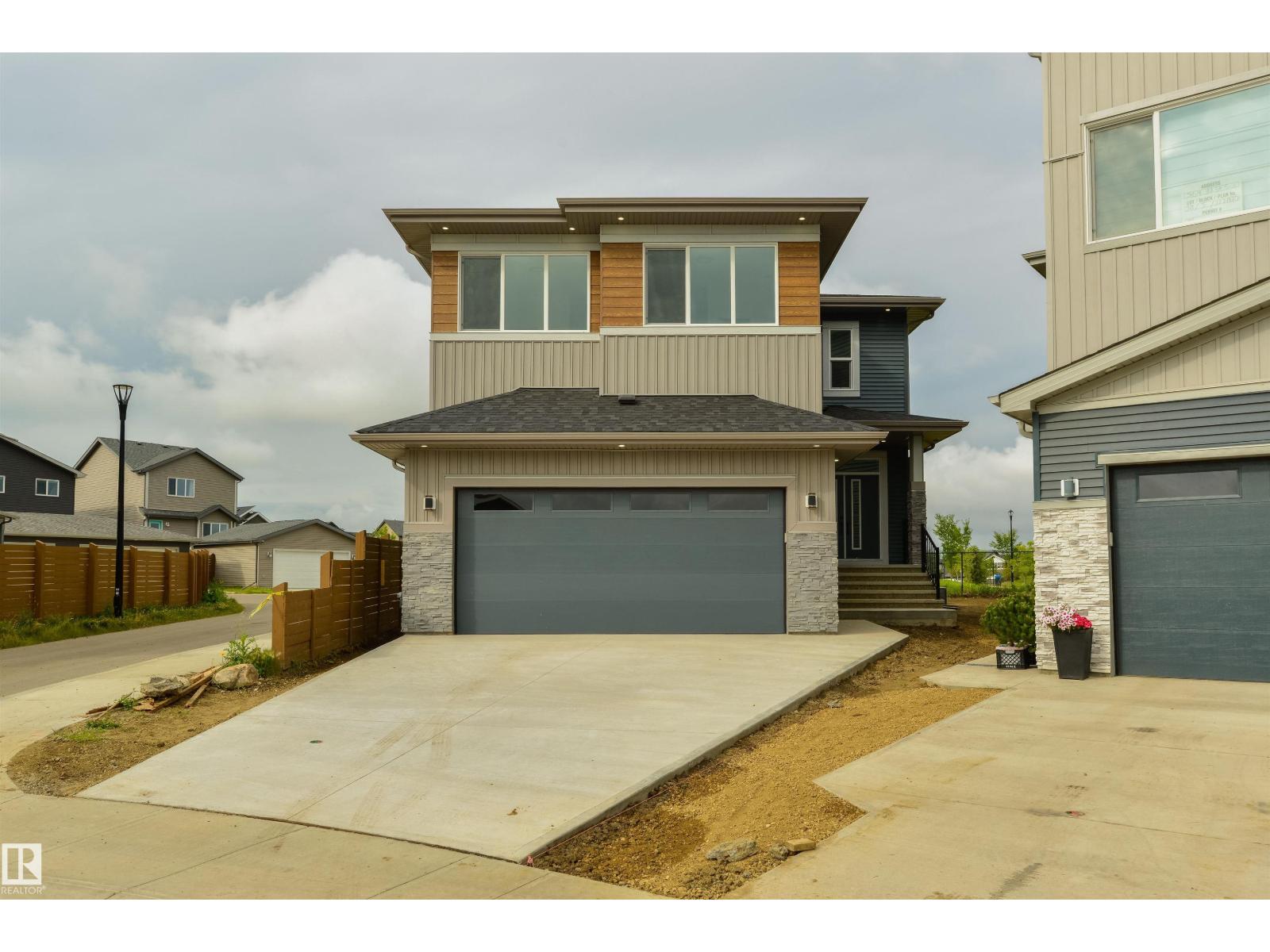 37 St Sw Unit 568, Edmonton, AB T6X 3B3