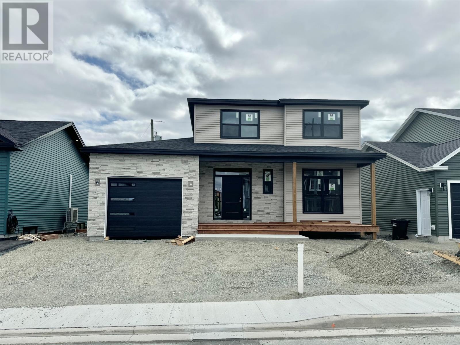 39 Pepperwood Dr, St. John's, NL A1H 0L2