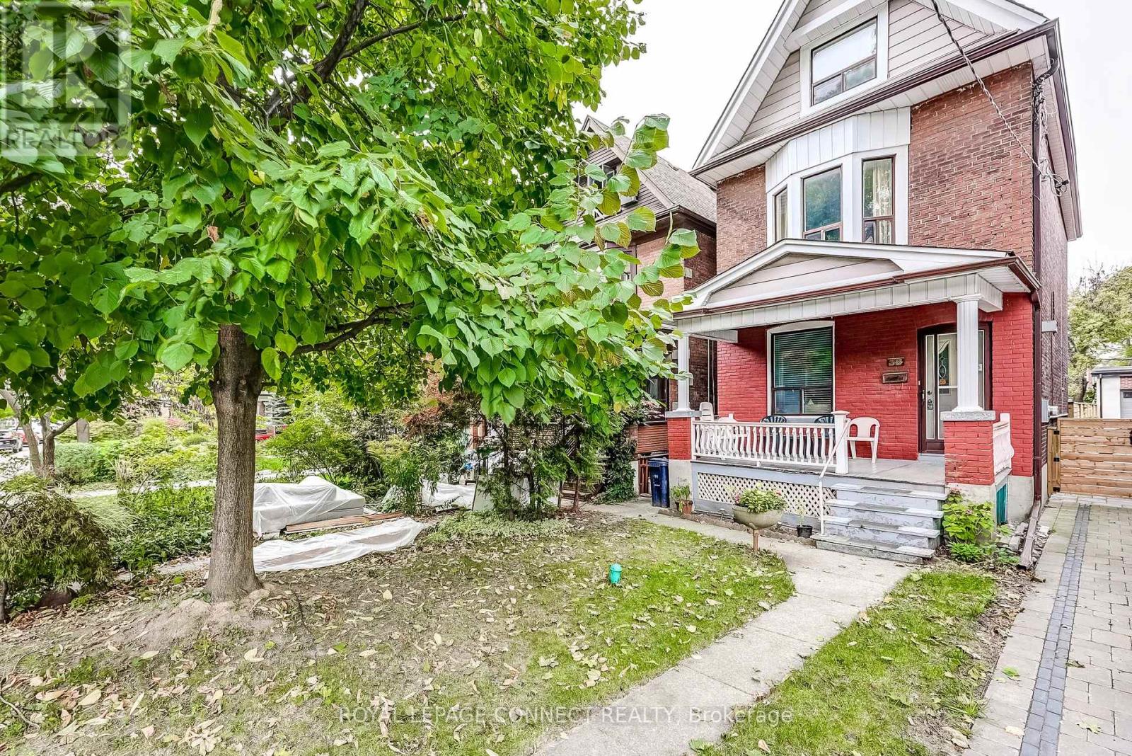 38 Woodycrest Ave, Toronto, ON M4J 3A7