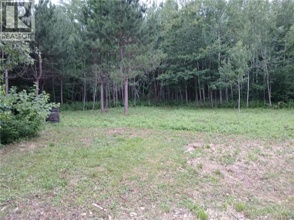 5724 Route 495, Saint-fabien, NB E4S 2T2