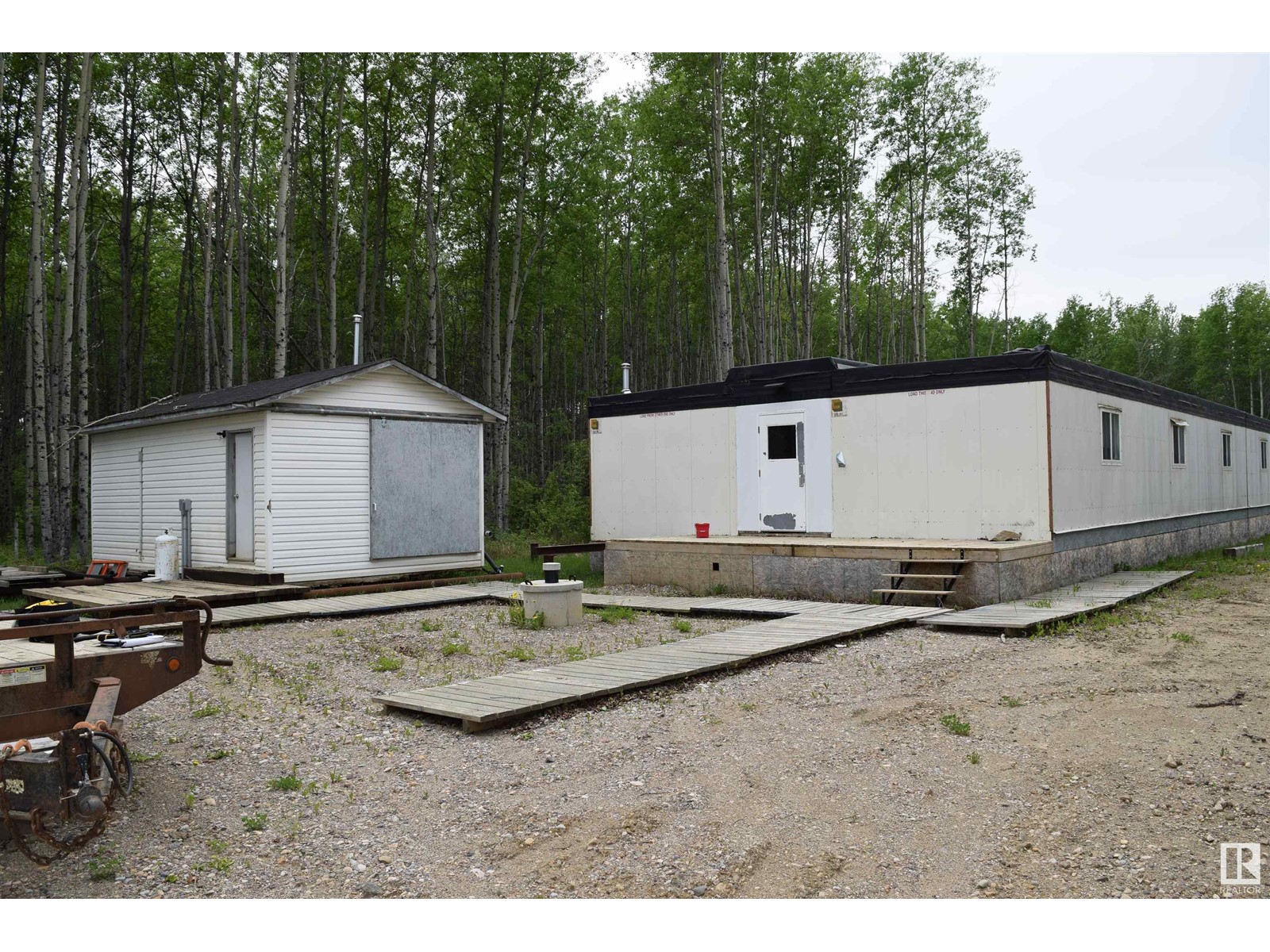 455 Industrial Dr N, Red Earth Creek, AB T0G 1X0
