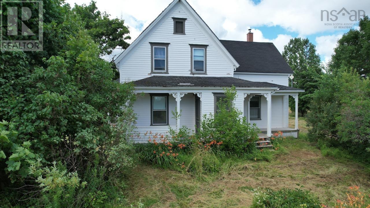 9372 Highway 6 Hwy, Pugwash, NS B0K 1L0