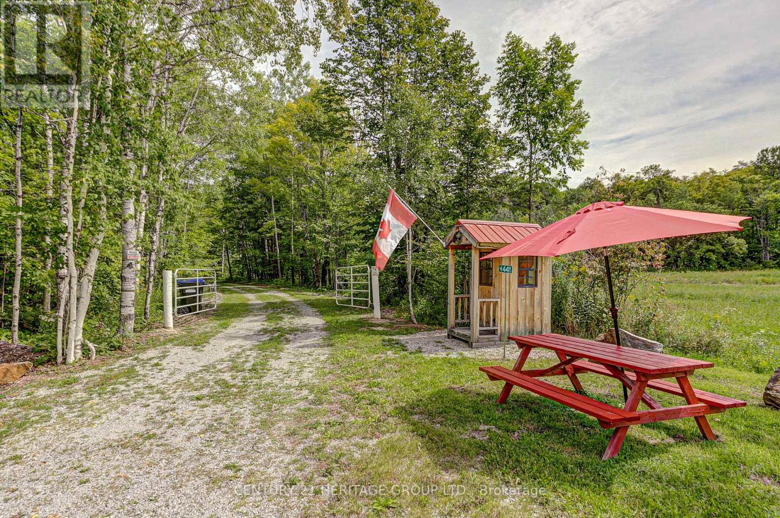 4411 Upper Big Chute Rd, Severn, ON L0K 1E0