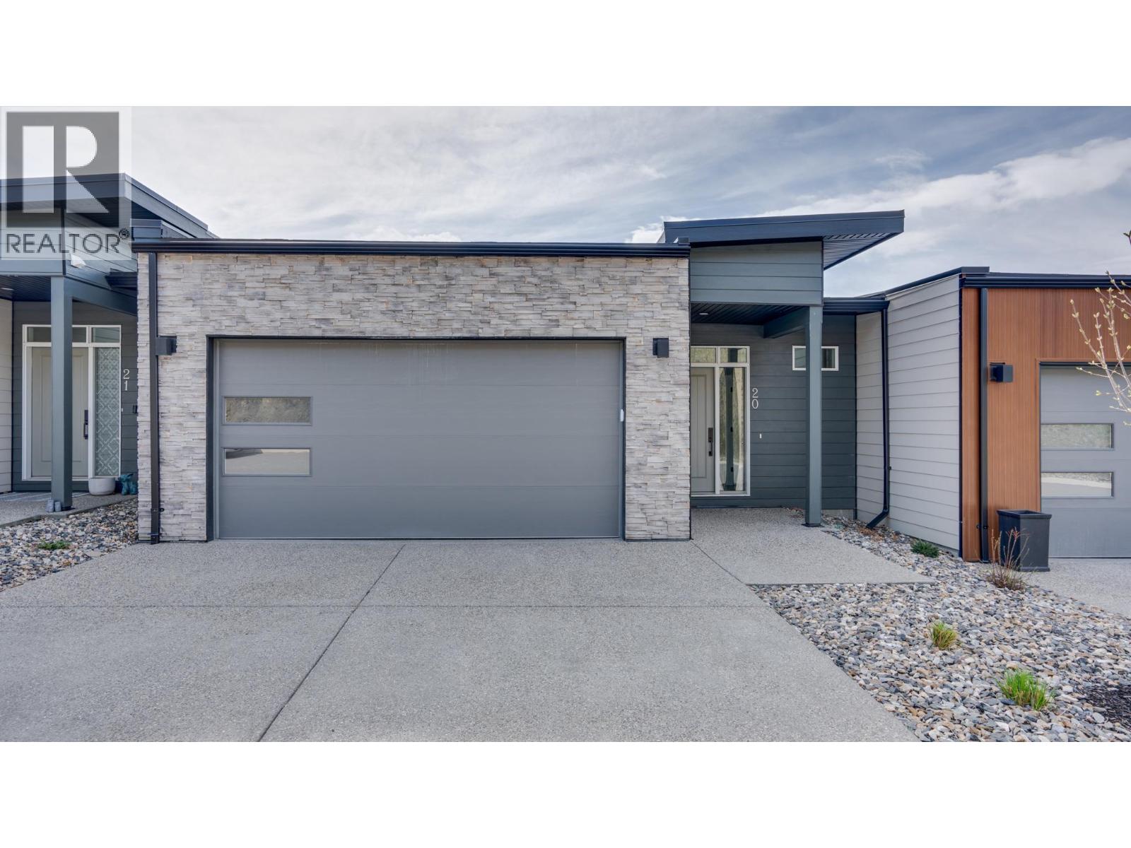 7735 Okanagan Hills Boulevard Unit 20, Vernon, BC V1H 0A7