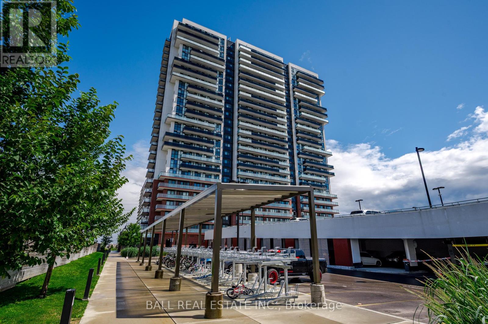 1121 2550 Simcoe St N, Oshawa, ON L1L 0R5