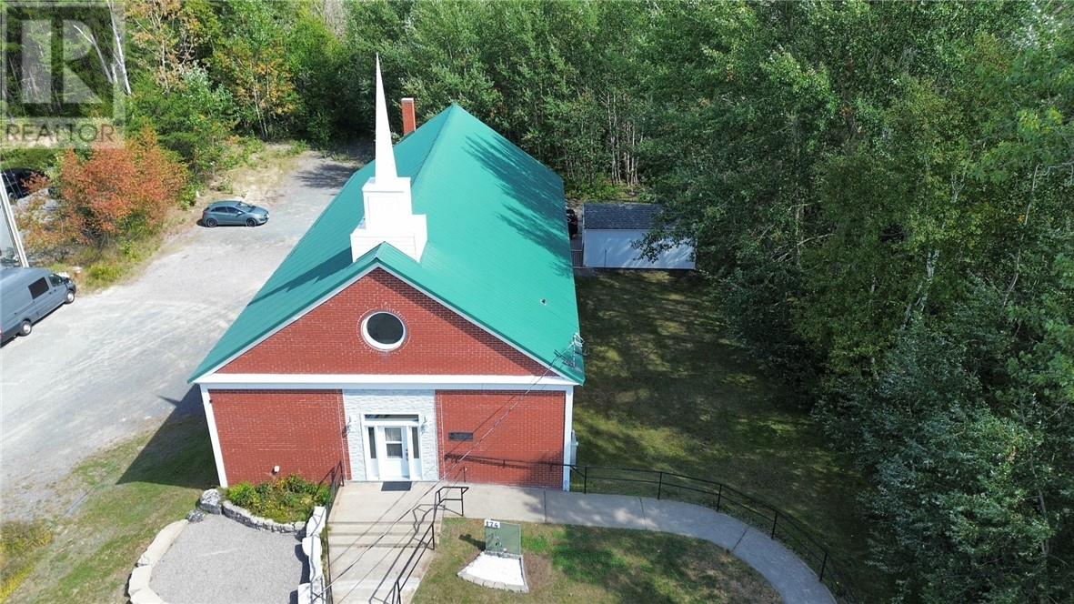 174 Church St, Garson, ON P3L 1S5