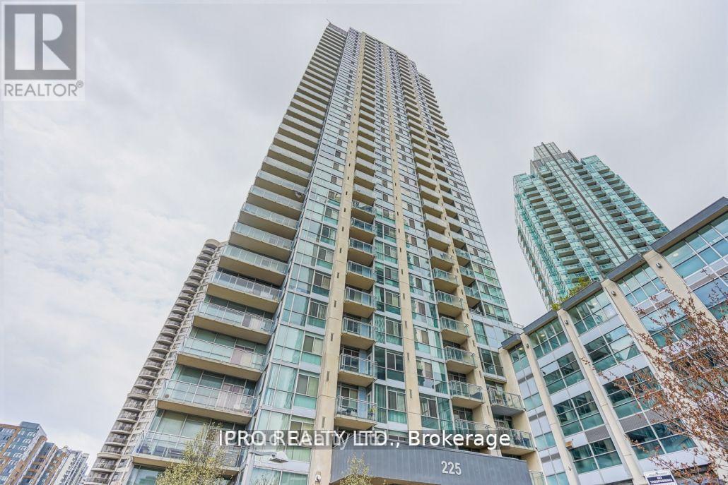 2710 225 Webb Dr, Mississauga, ON L5B 4P2