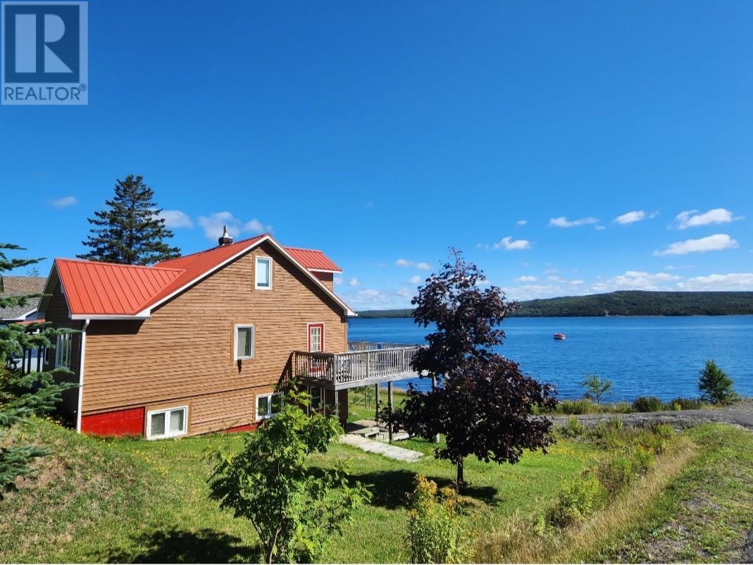 79 Main St, Lewisporte, NL A0G 3A0