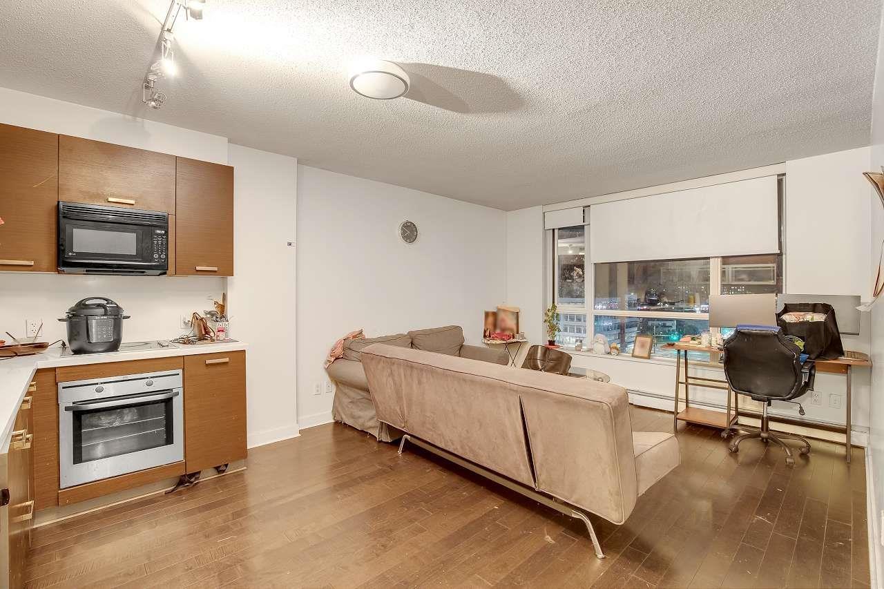 10777 University Drive Unit 1011, Surrey, BC V3T 0E6