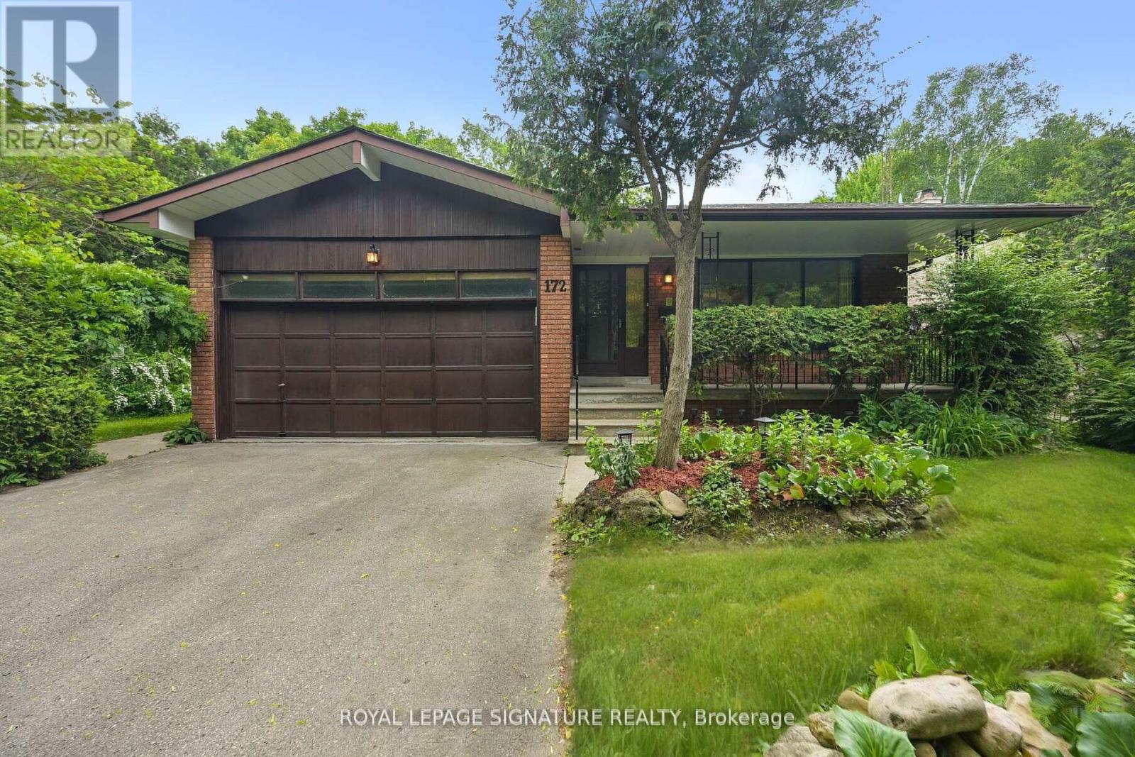 172 Glenview Dr, Mississauga, ON L5G 4N2