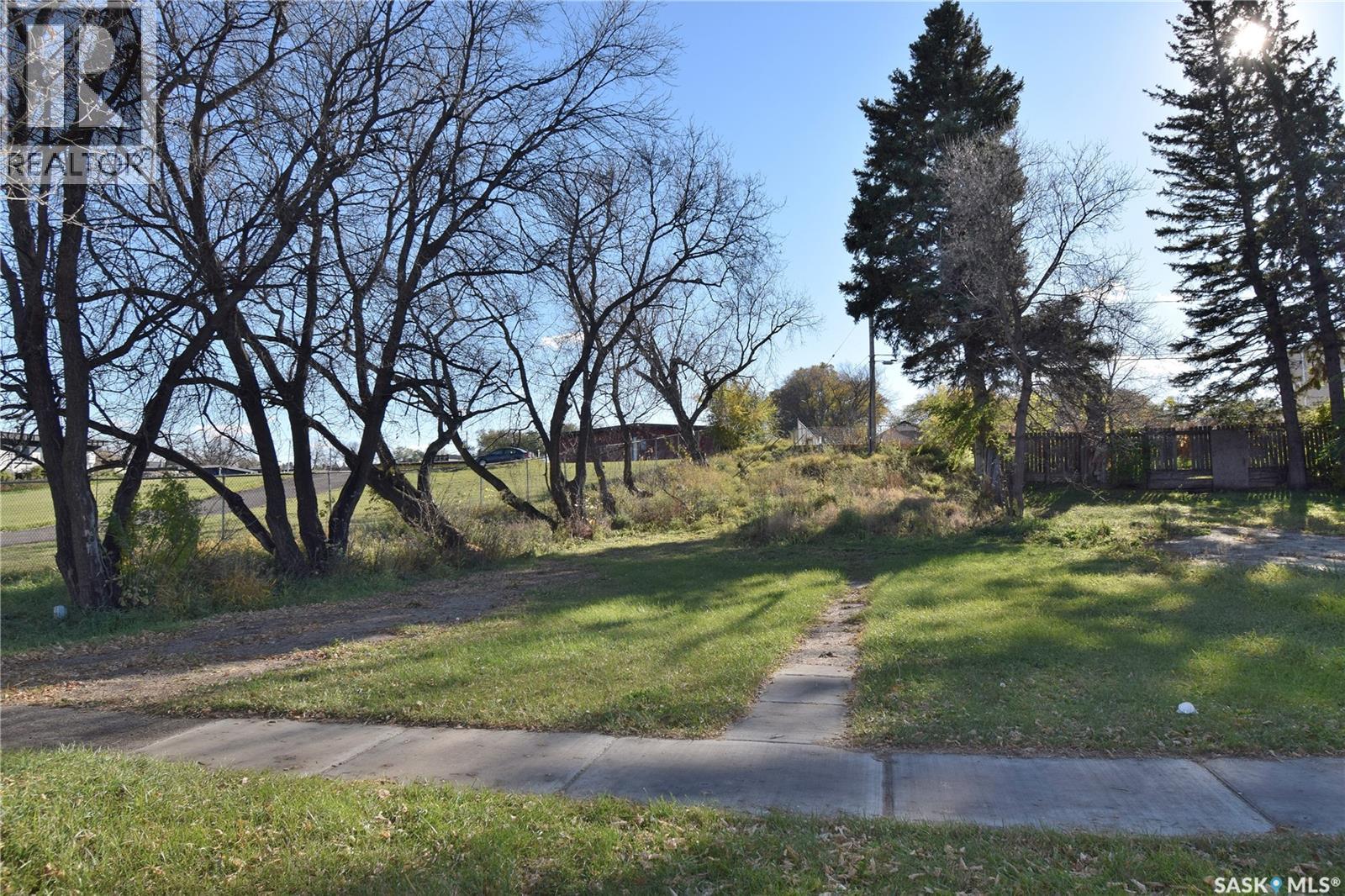 729 13 Street West, Prince Albert, SK S6V 3H1