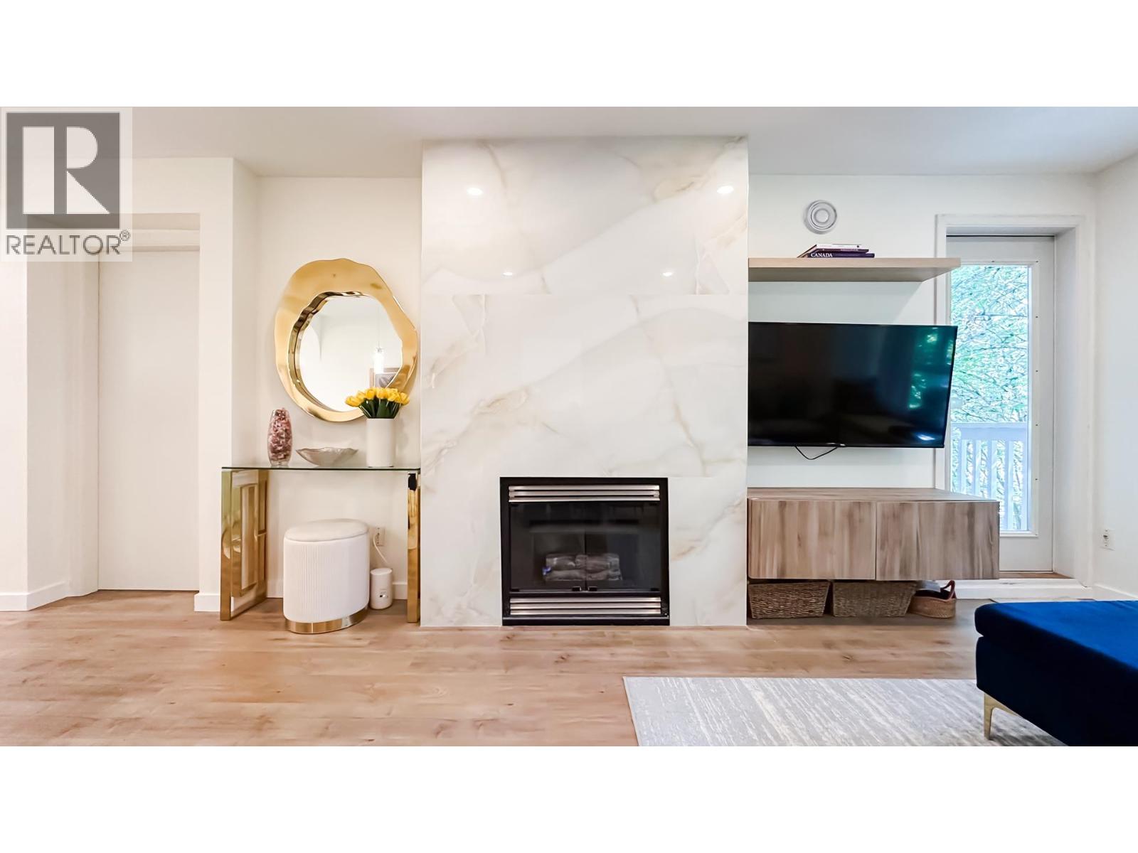 6833 Village Green Unit 317 Grn, Burnaby, BC V5E 4M1
