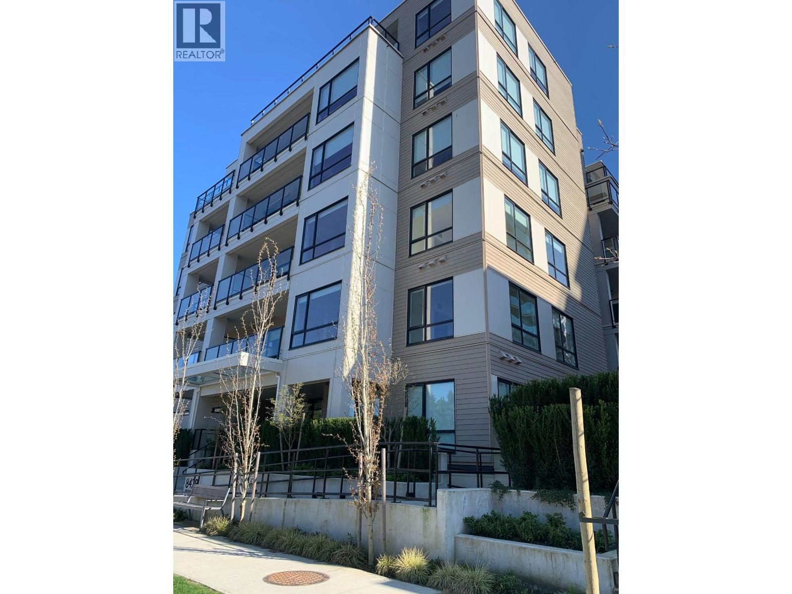 8428 Park Road Unit 101, Richmond, BC V6Y 0K1