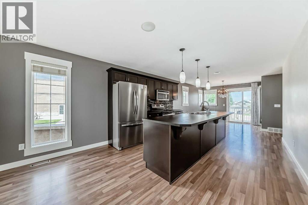 101 Indigo Ln, Chestermere, AB T1X 0E5