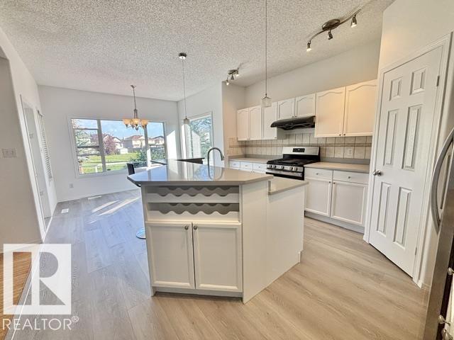 2622 Marion Pl SW, Edmonton, AB T6W 1R1