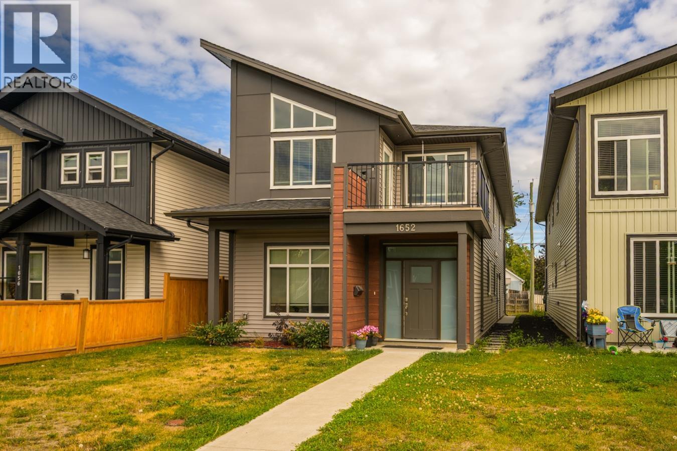 1652 9 Avenue, Prince George, BC V2L 3S1