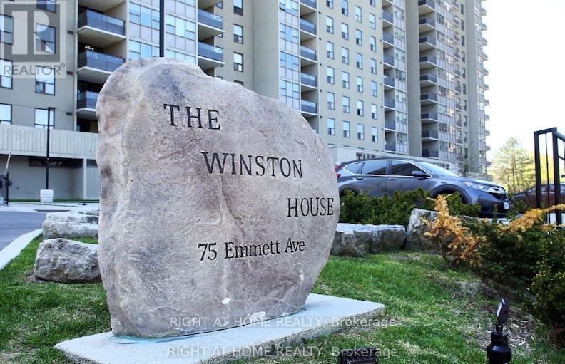 1112 75 Emmett Ave, Toronto, ON M6M 5A7