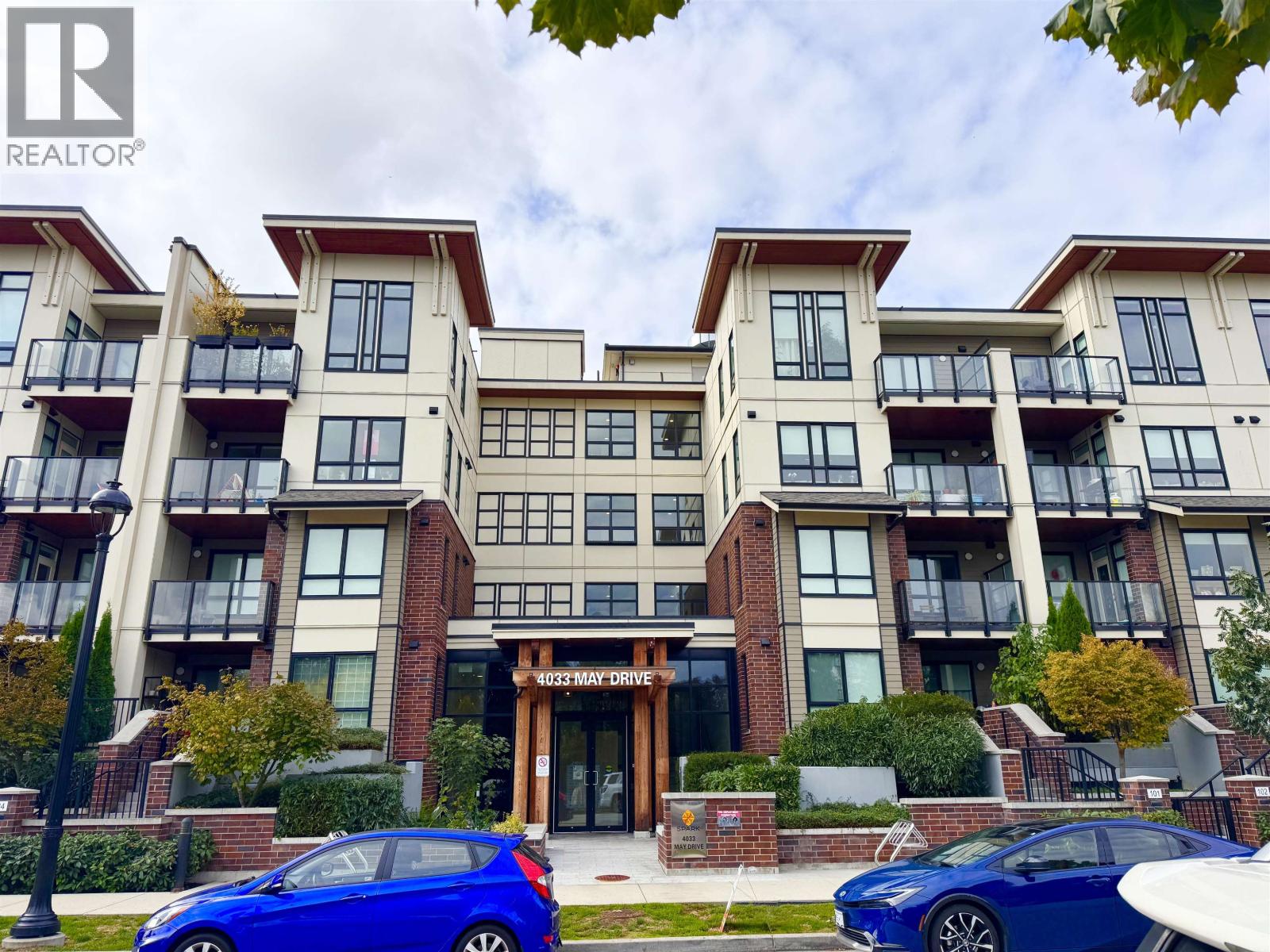 4033 May Drive Unit 221, Richmond, BC V6X 0T3