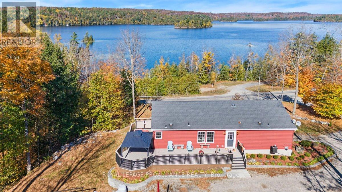 9800 Road 509, Frontenac Frontenac North, ON K0H 1J0