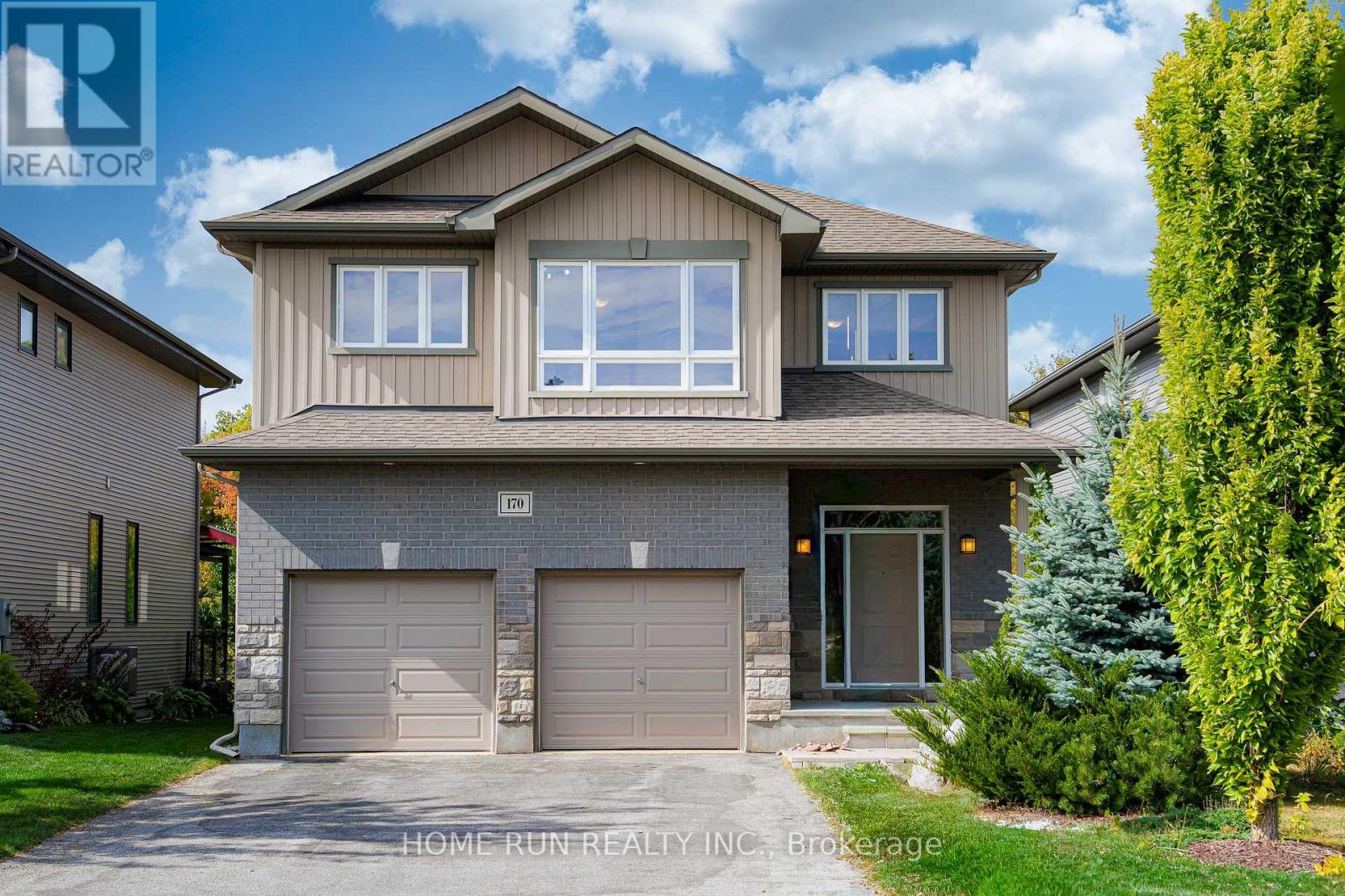 170 Escarpment Cres, Ottawa, ON K2T 0L7