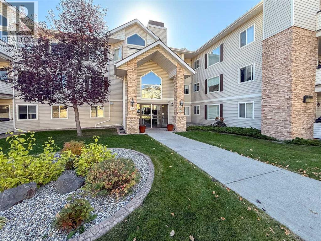 7451 Springbank Boulevard Sw Unit 2206, Calgary, AB T3H 4K5