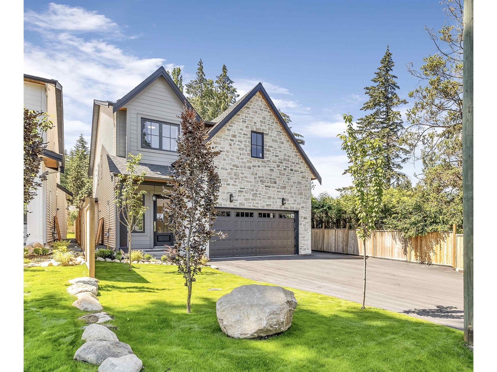 23756 Old Yale Rd, Langley, BC V2Z 2K4