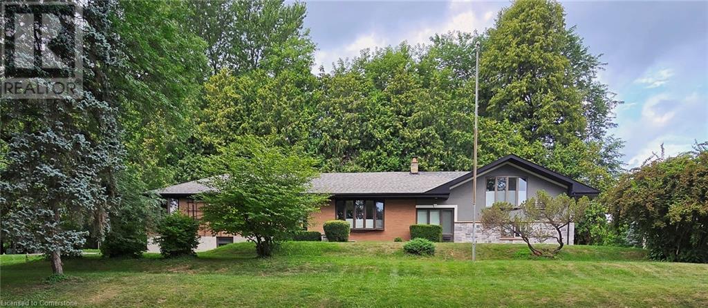 4 Sun Ave, Hamilton, ON L9H 5A5