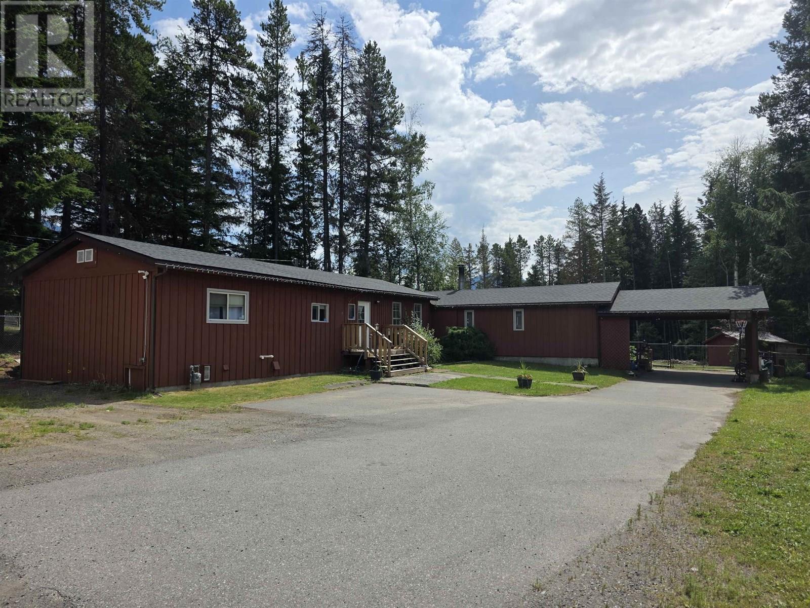 3703 Krumm Ave, Terrace, BC V8G 4Y2
